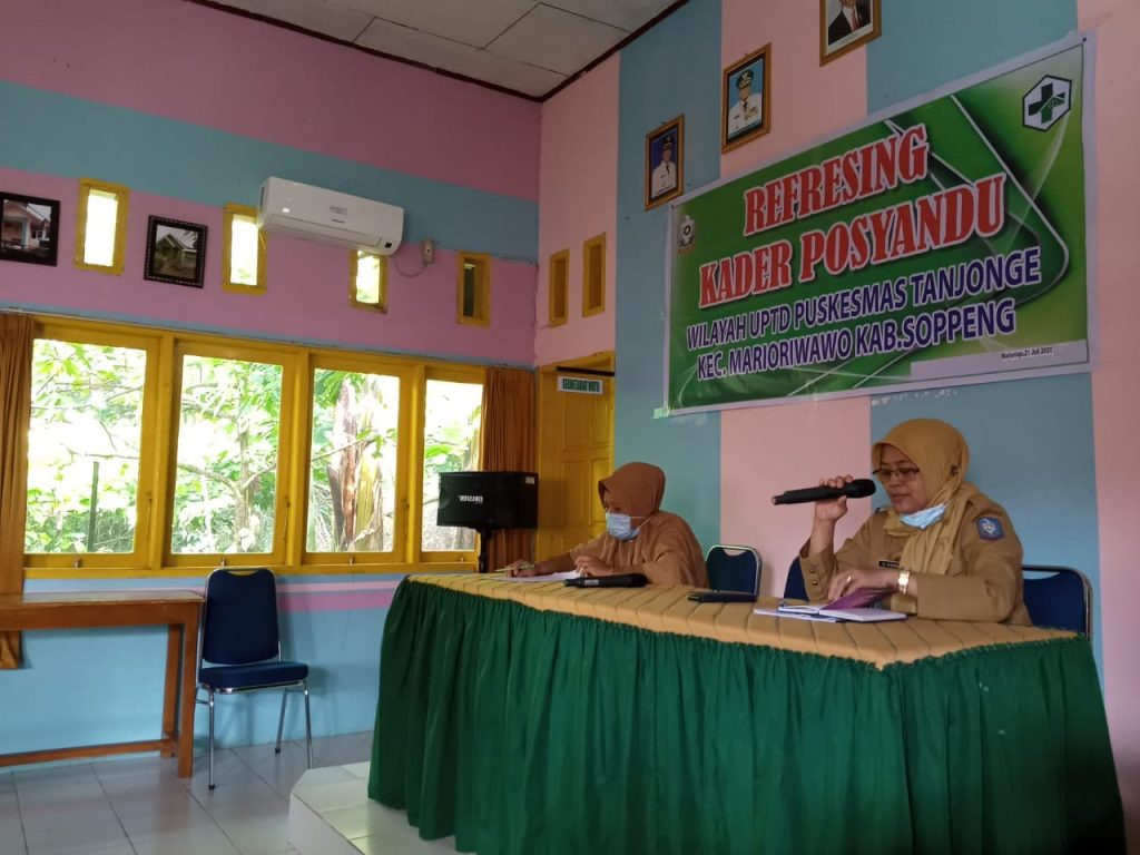 REFRESHING KADER POSYANDU WILAYAH UPTD PUSKESMAS TANJONGE